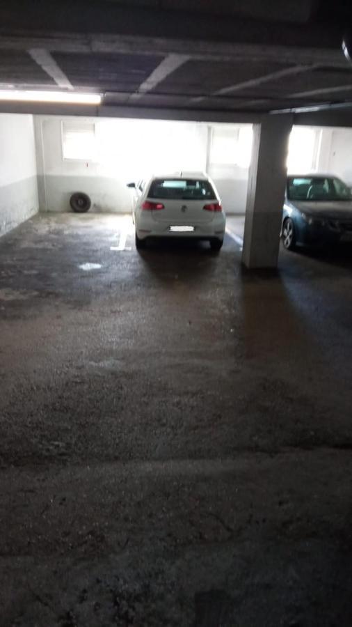 Апартаменти Piso Moderno Con Garaje En El Centro De Віго Екстер'єр фото